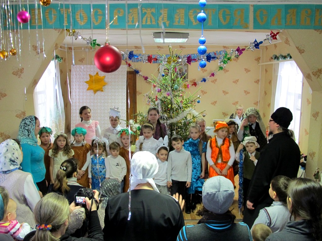 Рождественский праздник для детей в Струнино