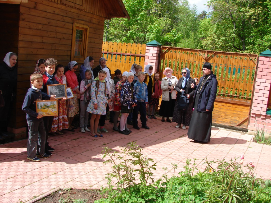 Поездка воскресной школы в Крутец и Карабаново 30.05.2017